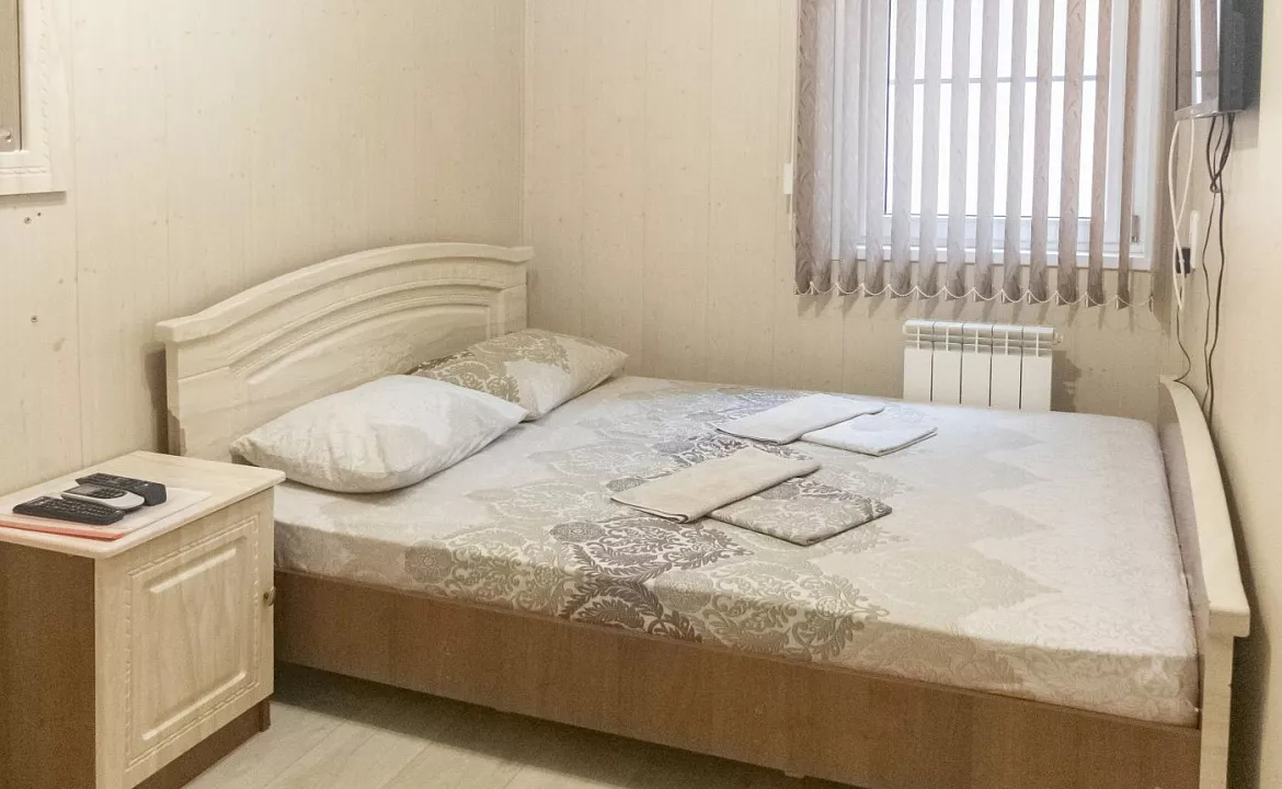 Трехкомнатный коттедж. Гостевой комплекс "Буэнос Диас". Совет-Квадже