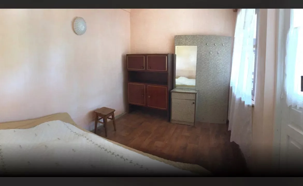 Бюджетный 2х местный номер. Частный сектор Хатуна. Гагра