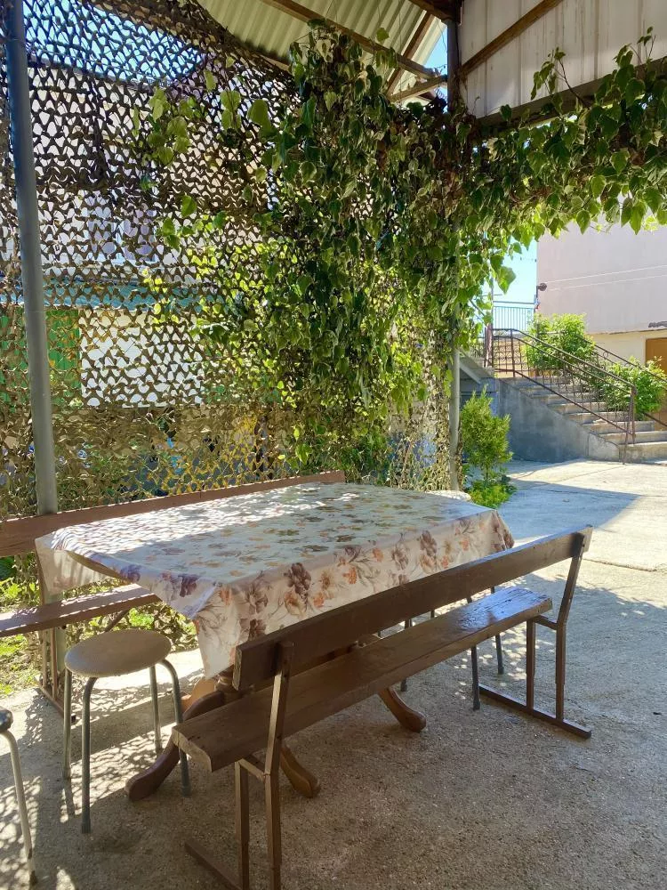 . Гостевой дом "Ролан". Новый Афон