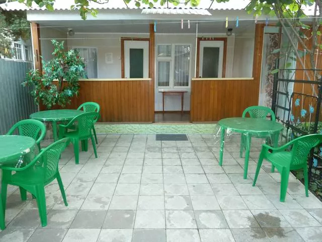 . Частный сектор << МАРГАРИТА >>. Лазаревское