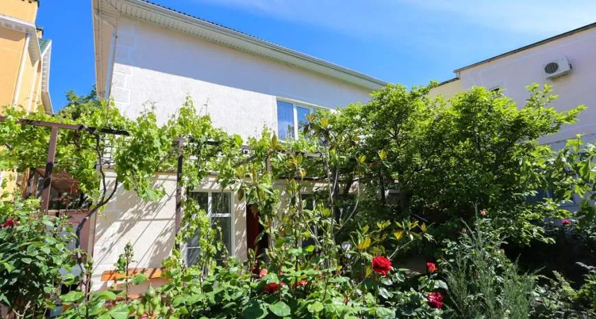 . Частный гостевой дом У Николаевны. Геленджик