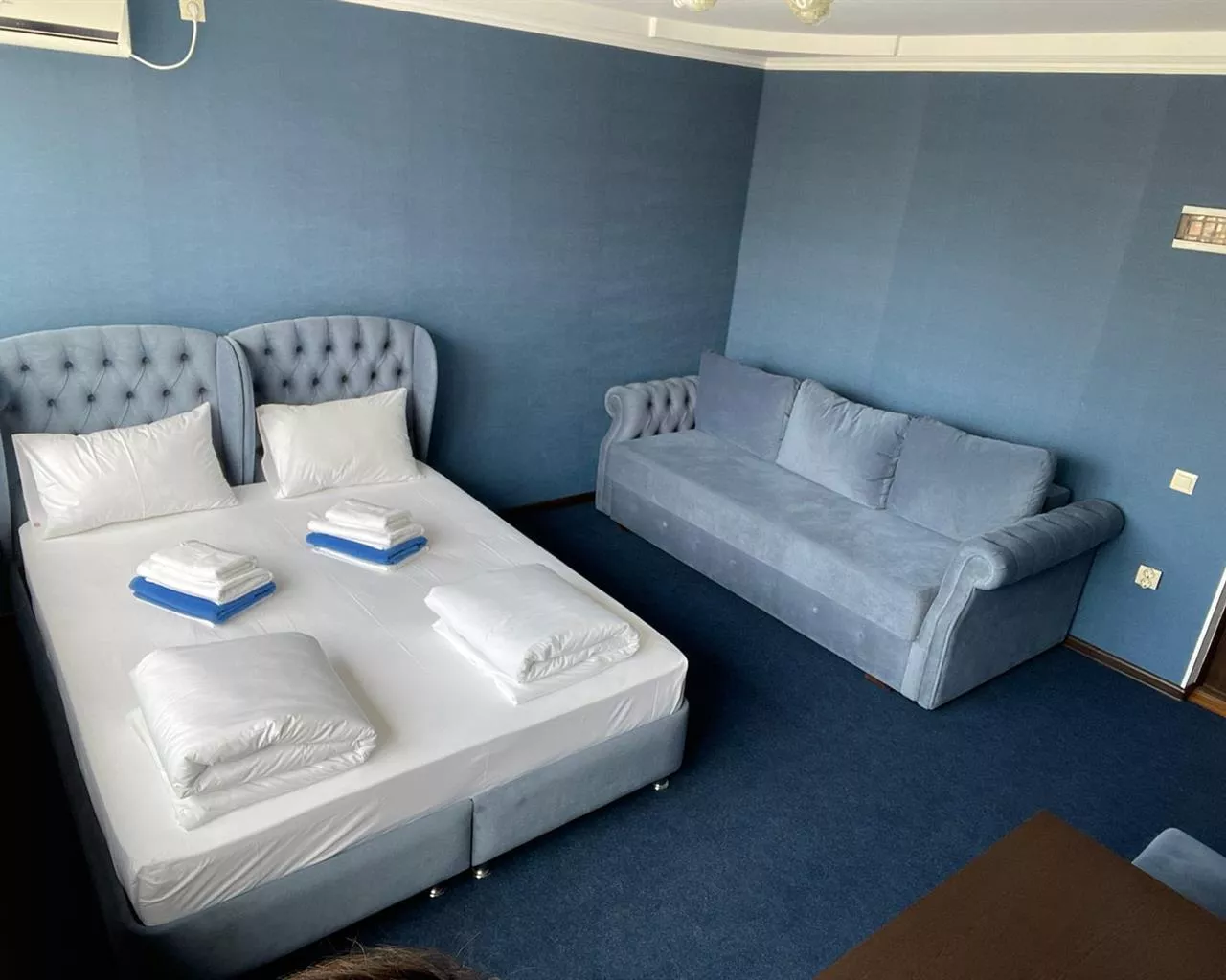 . Отель "Адмирал" . Лазаревское