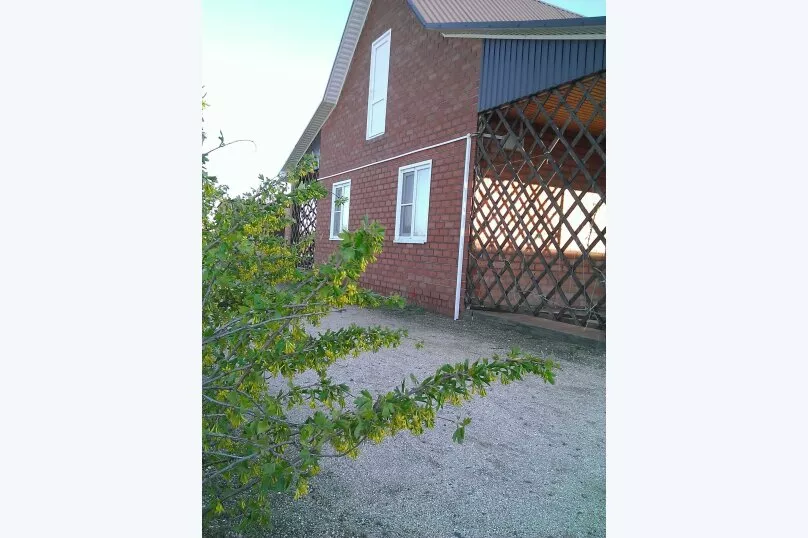 . Частный сектор Дворик на Азовской. Должанская