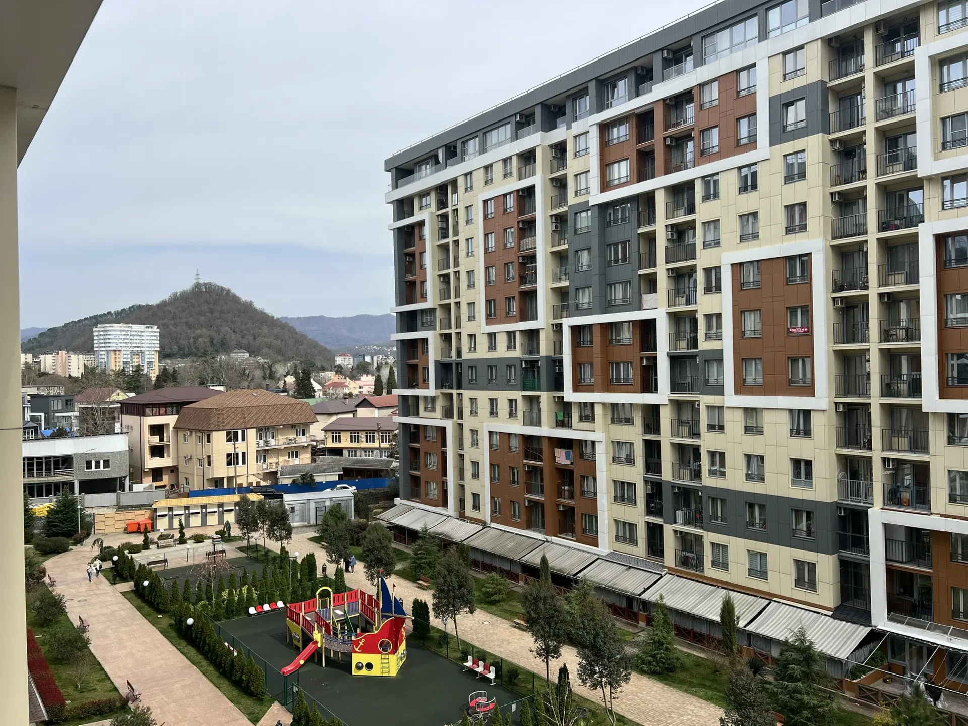 . Светлая квартира с террасой и морем. Дагомыс