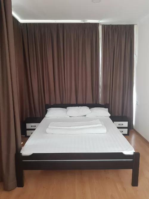 Номер люкс с кроватью  Номер люкс с кроватью