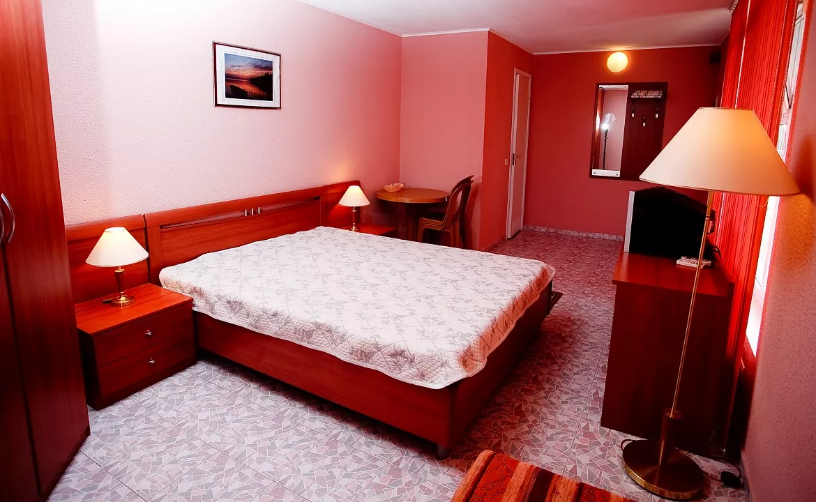 Полулюкс. Отель Эко Парк отель SUNRISE. Благовещенская