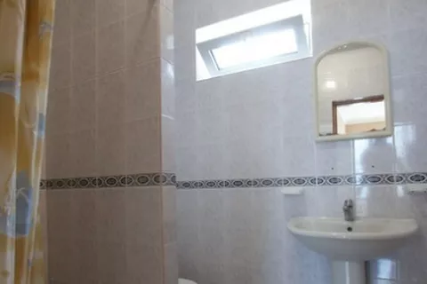 2-х местный Эконом + балкон. Гостевой дом "У Александра". Лазаревское 2-х местный Эконом + балкон. Гостевой дом "У Александра". Лазаревское