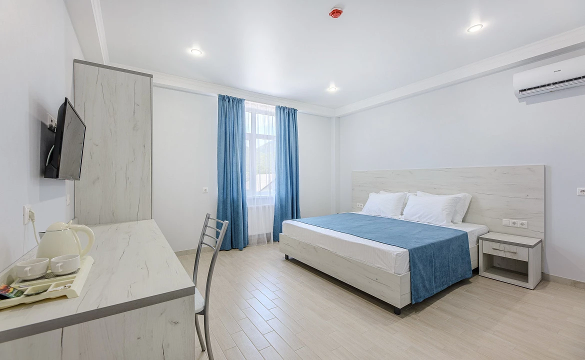 стандарт дабл. Отель отель Авис. Криница