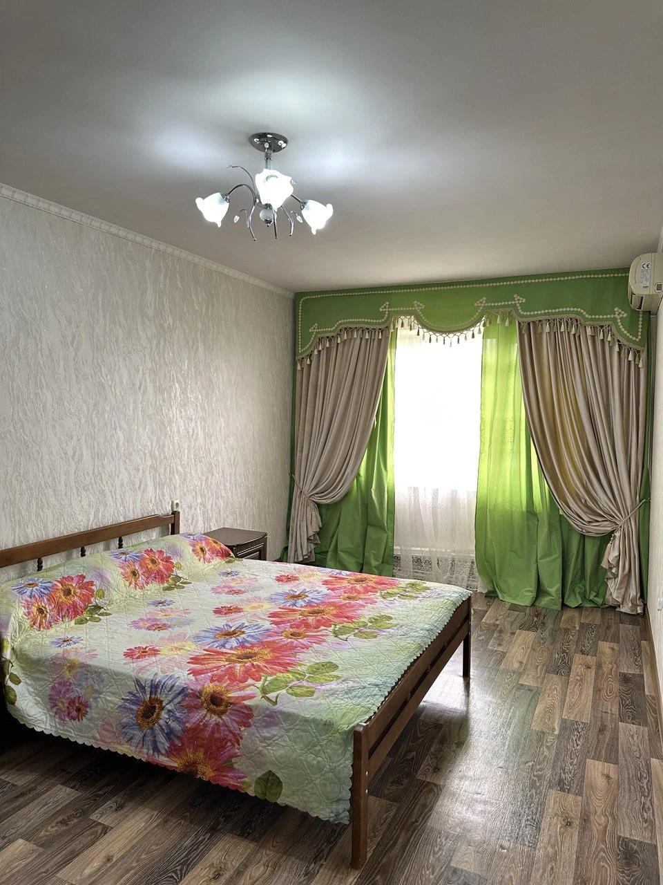 . 2-х комнатная квартира. Лазаревское