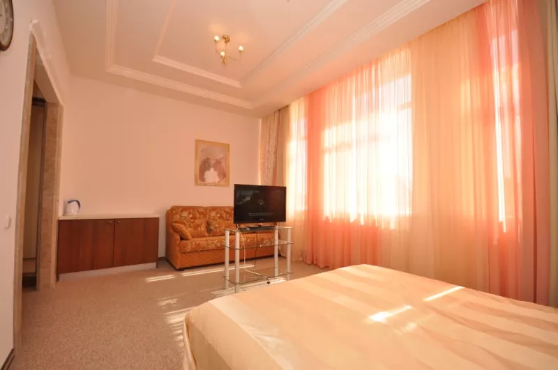 Номер Полулюкс. Гостиница Консоль-Спорт НИКИТА. Никита