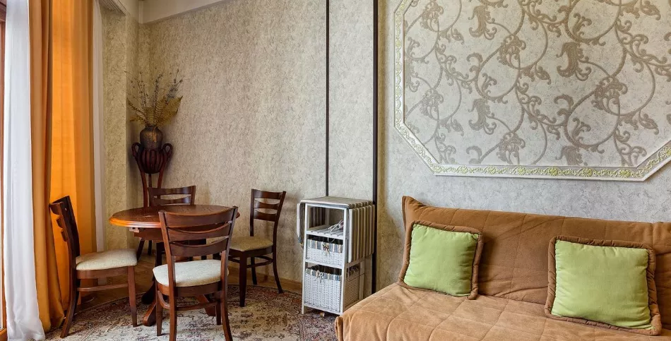 Апартаменты 5/1. Квартира в многоквартирном доме Апартаменты Венера-М. Ялта