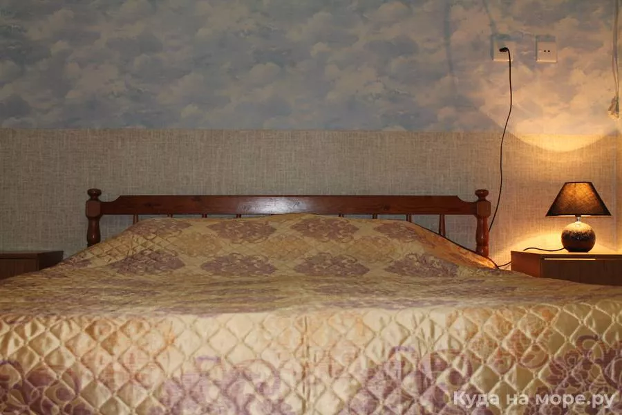 Коттедж с отдельной кухней. Гостевой дом "Алфавит". Адлер Коттедж с отдельной кухней. Гостевой дом "Алфавит". Адлер