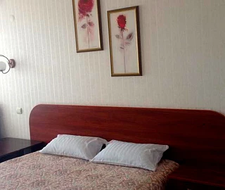 Улучшенный. Отель Крымский. 