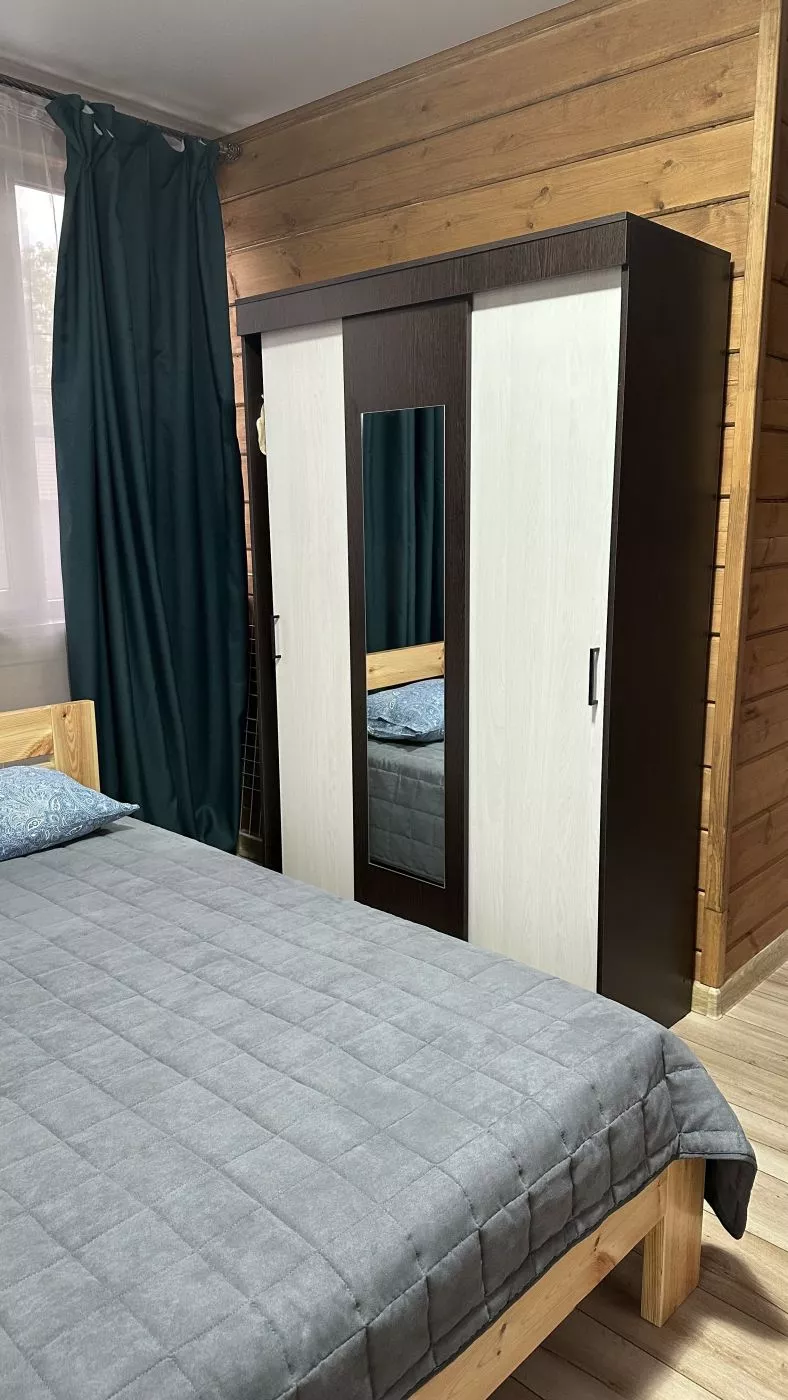 . Лилия. Гудаута