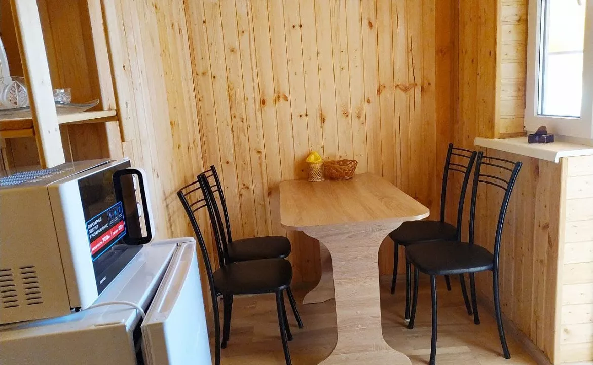 ДОМИК С ЛИЧНОЙ ТЕРРАСОЙ. Частный сектор "На Михайловский  8". Архипо-Осиповка