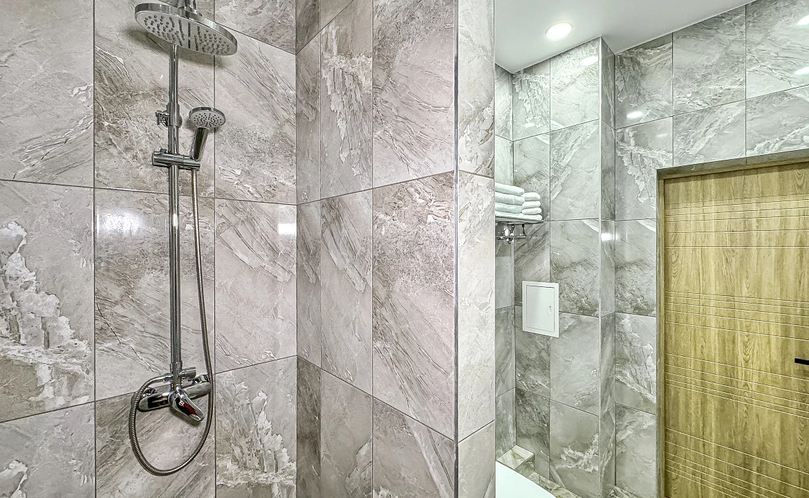 Корпус 2 Семейный Люкс с боковым видом на море. Anzhelina Family Hotel. Витязево