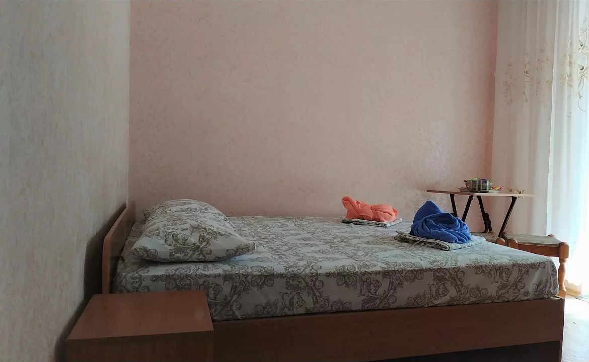 1-местный номер Стандарт с балконом. Гостиница Лагуна. Крым - частный сектор