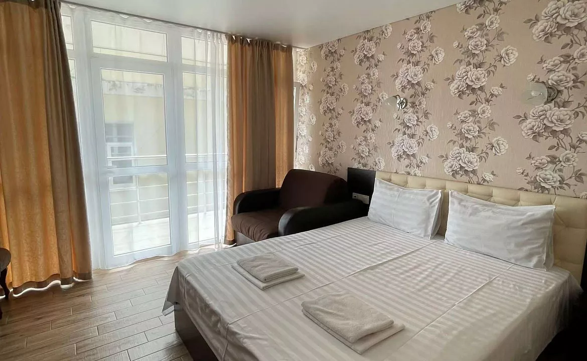 Комфорт 4-5ти местный. Отель «Черноморец». Лазаревское Комфорт 4-5ти местный. Отель «Черноморец». Лазаревское