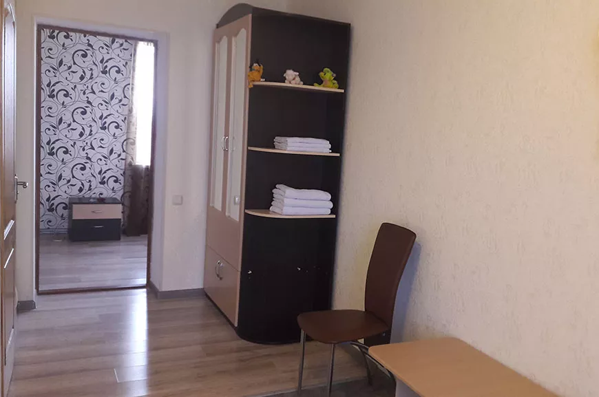 2-комнатная комфортная. Гостевой дом «Медовый месяц». Саки