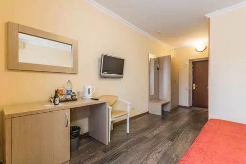 2-х местный номер Стандарт. Отель «Роза Ветров». Архипо-Осиповка