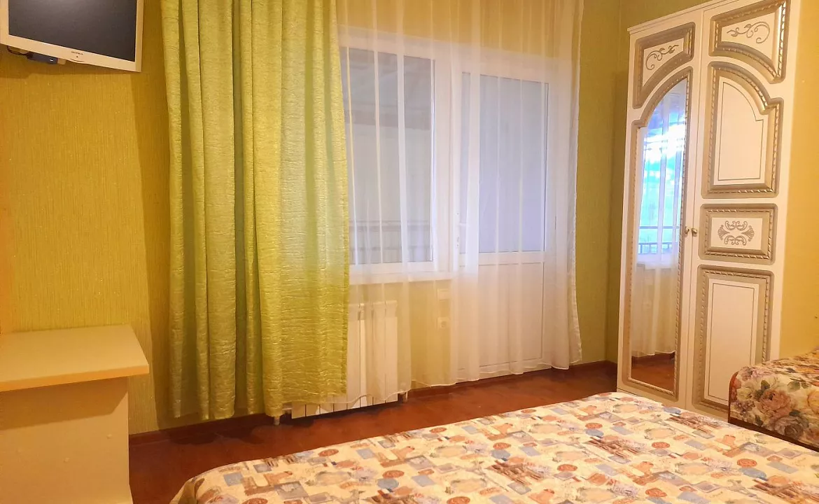 Трёхместный эконом. Гостевой дом Южный берег.. Адлер