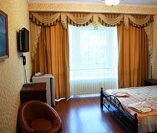 Полулюкс. Гостиница "На Эскадронной". Полулюкс. Гостиница "На Эскадронной".