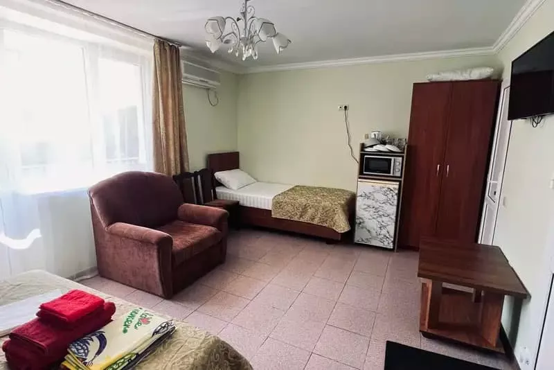 Трёхместная + доп место. Гостевой дом «Vavilon». Анапа