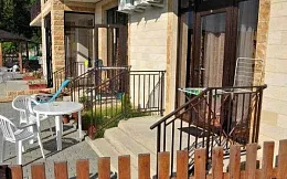 Гостинично-ресторанный комплекс «Golden hills» Гостинично-ресторанный комплекс «Golden hills»