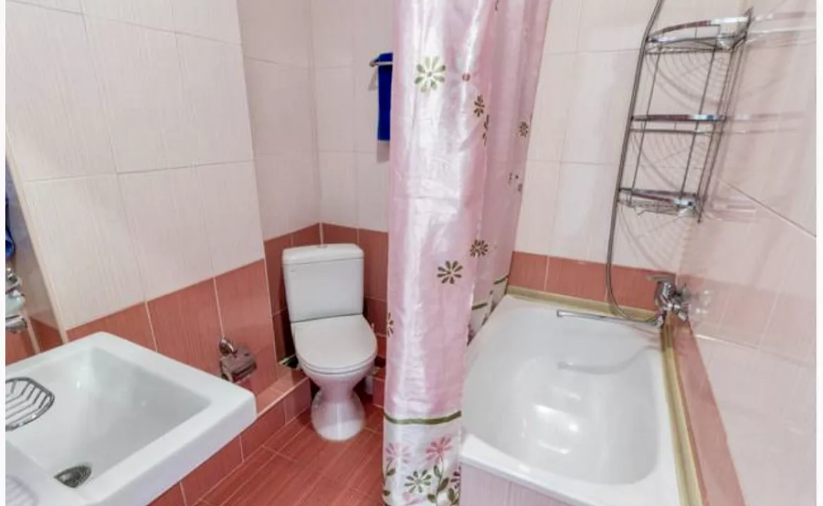 3х-5и мест полулюкс 3 этаж. Гостиница "Алекс". Витязево