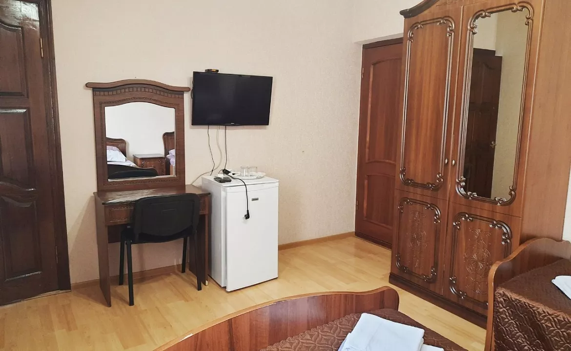 3х местный Стандарт. Гостевой дом "Cветлана". Адлер