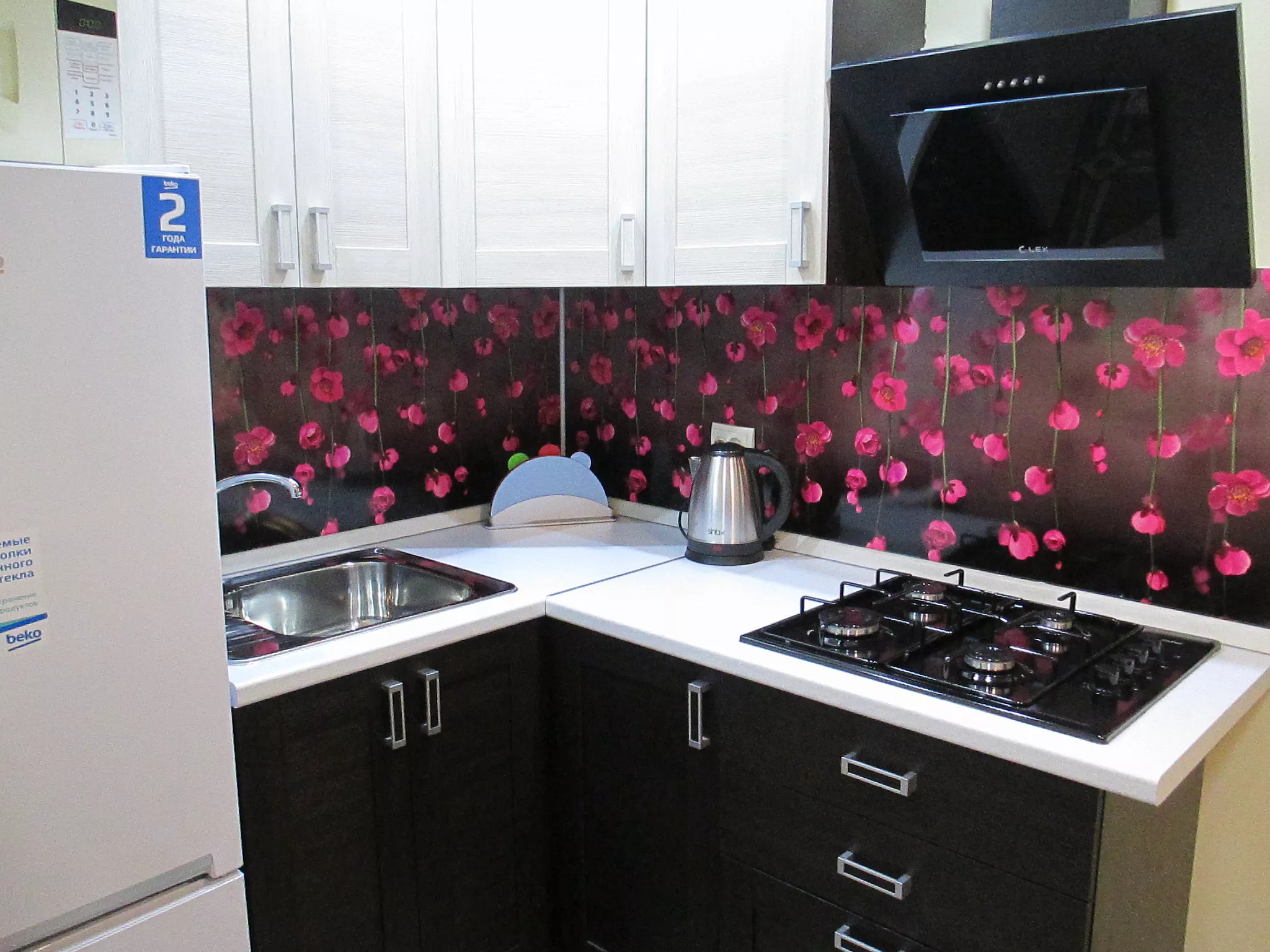 . Квартира в многоквартирном доме 1-комн. квартира в центре Сочи. Сочи