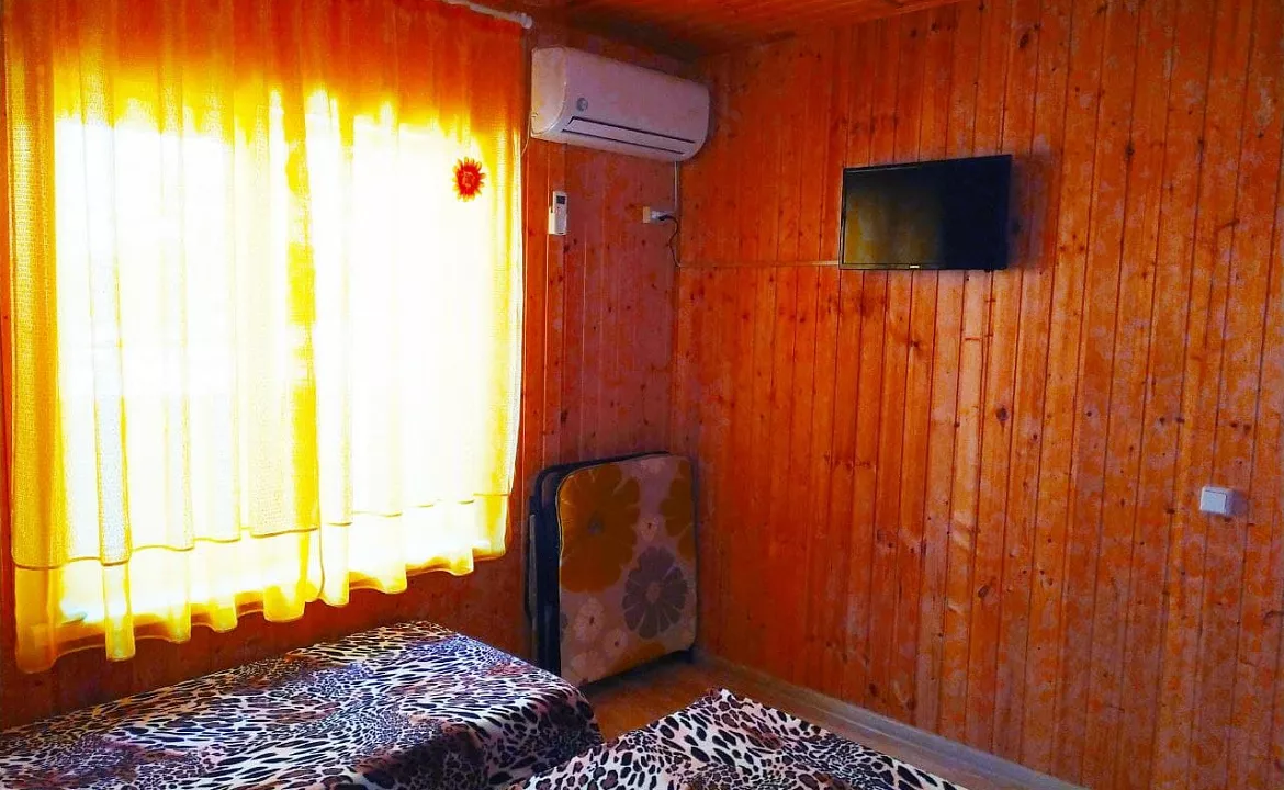 ДОМИК С ЛИЧНОЙ ТЕРРАСОЙ. Частный сектор "На Михайловский  8". Архипо-Осиповка