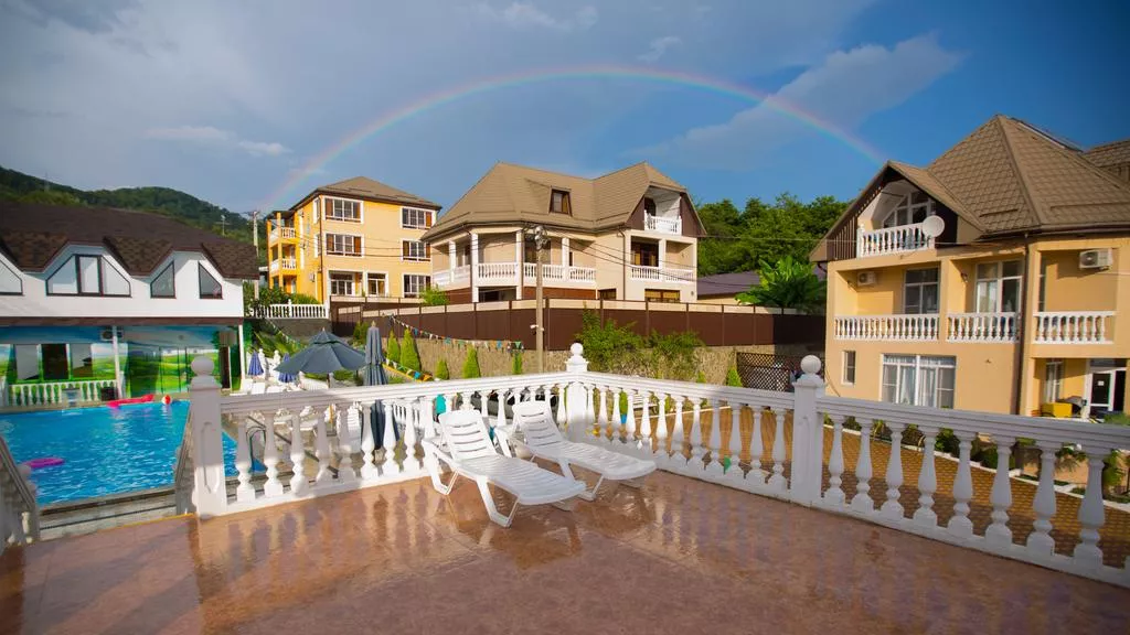 . Отель "Джаз Лоо" парк-отель. Лоо