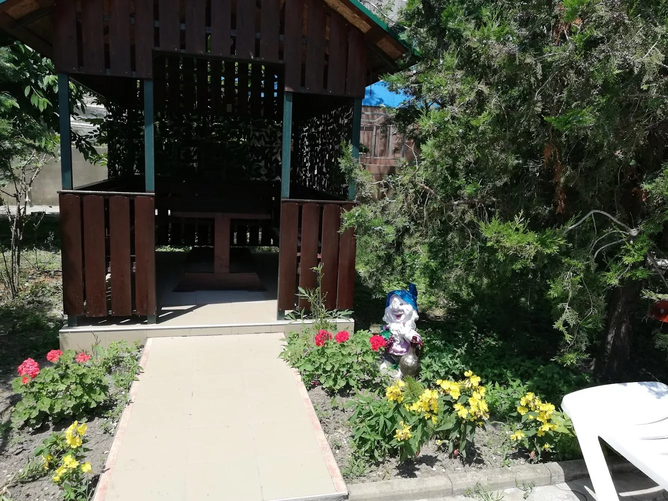 . Гостевой дом "Сибирячка". Ольгинка