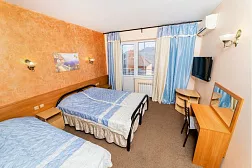 Отель «Корона» Отель «Корона»