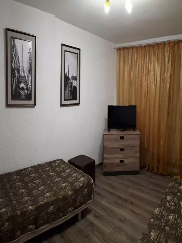 . Квартира в многоквартирном доме Ленина 10. Орджоникидзе