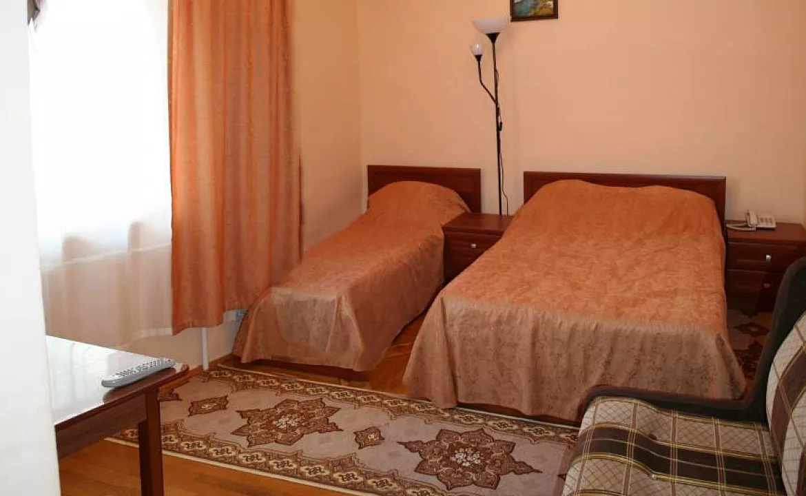 4 - х местный номер. Гостевой комплекс "Дворянское гнездо". Витязево 4 - х местный номер. Гостевой комплекс "Дворянское гнездо". Витязево