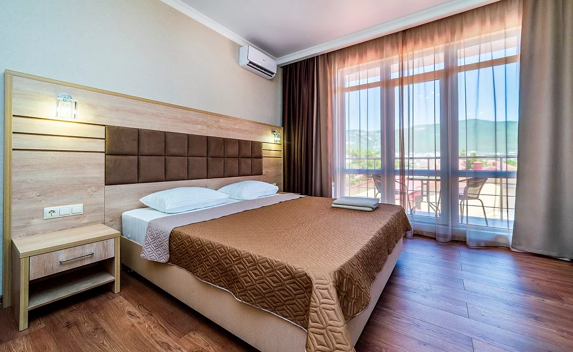 Трехместный номер. Гостевой дом Анжелика. Геленджик