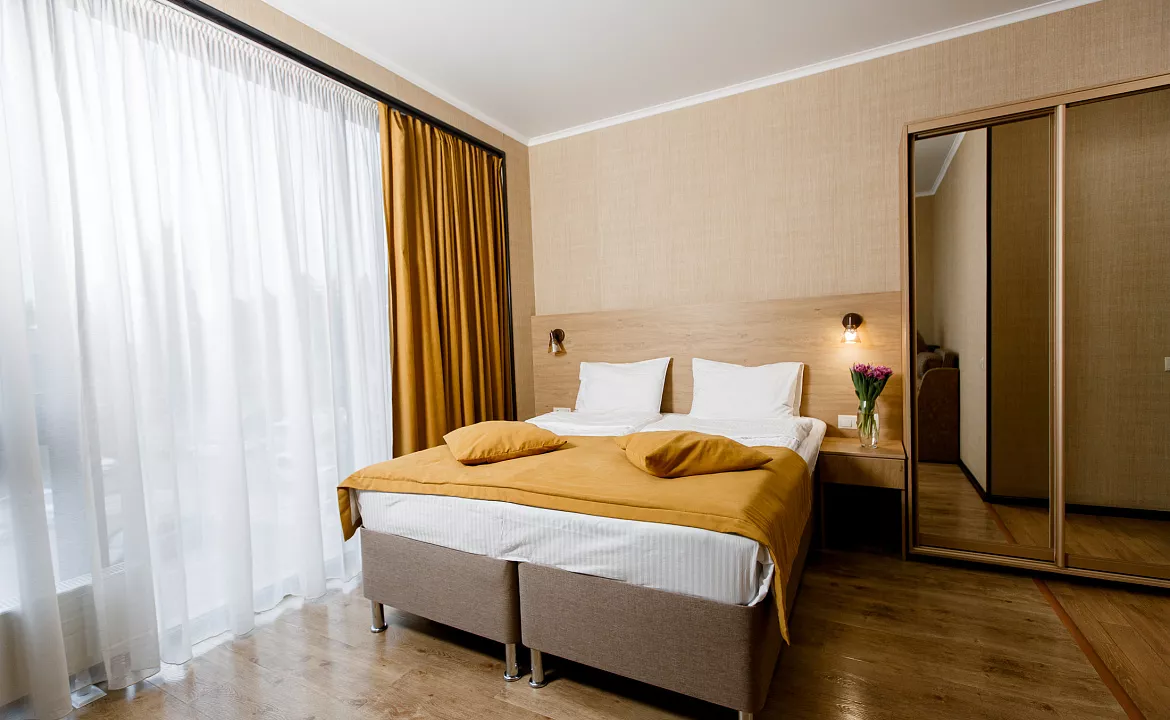 Делюкс. Отель "Времена года". Адлер