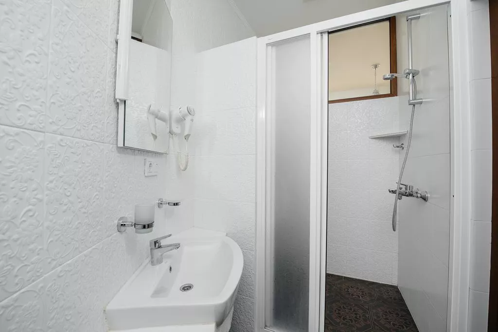 . Частный гостевой дом Матрос. Ялта