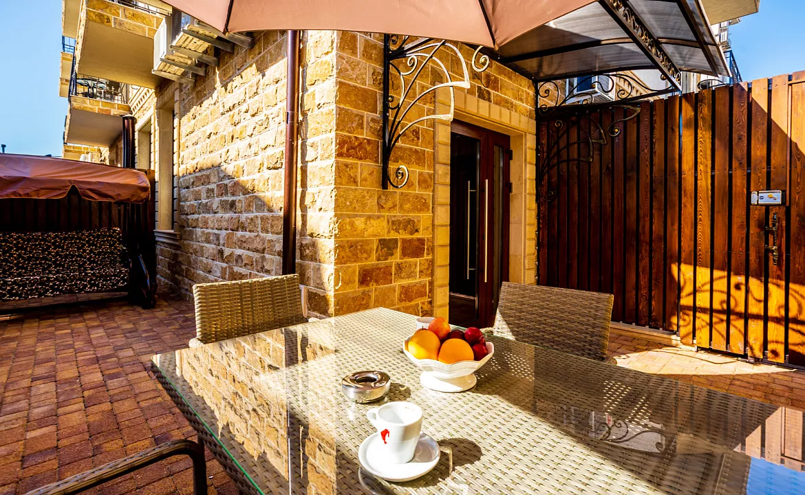 Семейный с террасой Family Terrace. Отель “Bellagio”. Геленджик