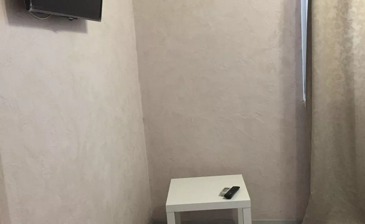 Двухместный «Люкс» с балконом. Гостевой дом на Комарова 17. Витязево