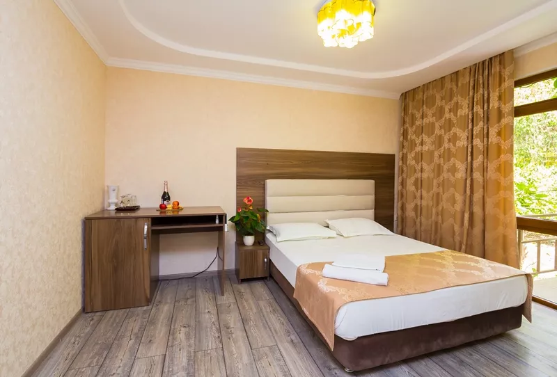 . Отель "Мыс Надежда" . Гагра