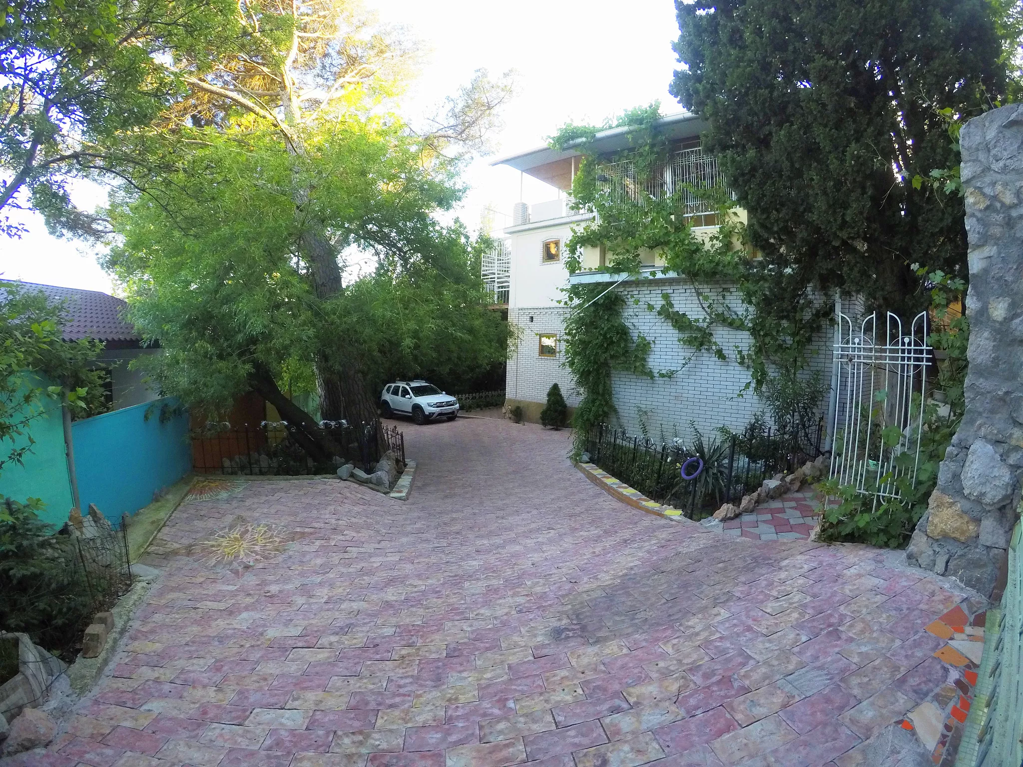 . Гостевой дом «Радмир». Алупка