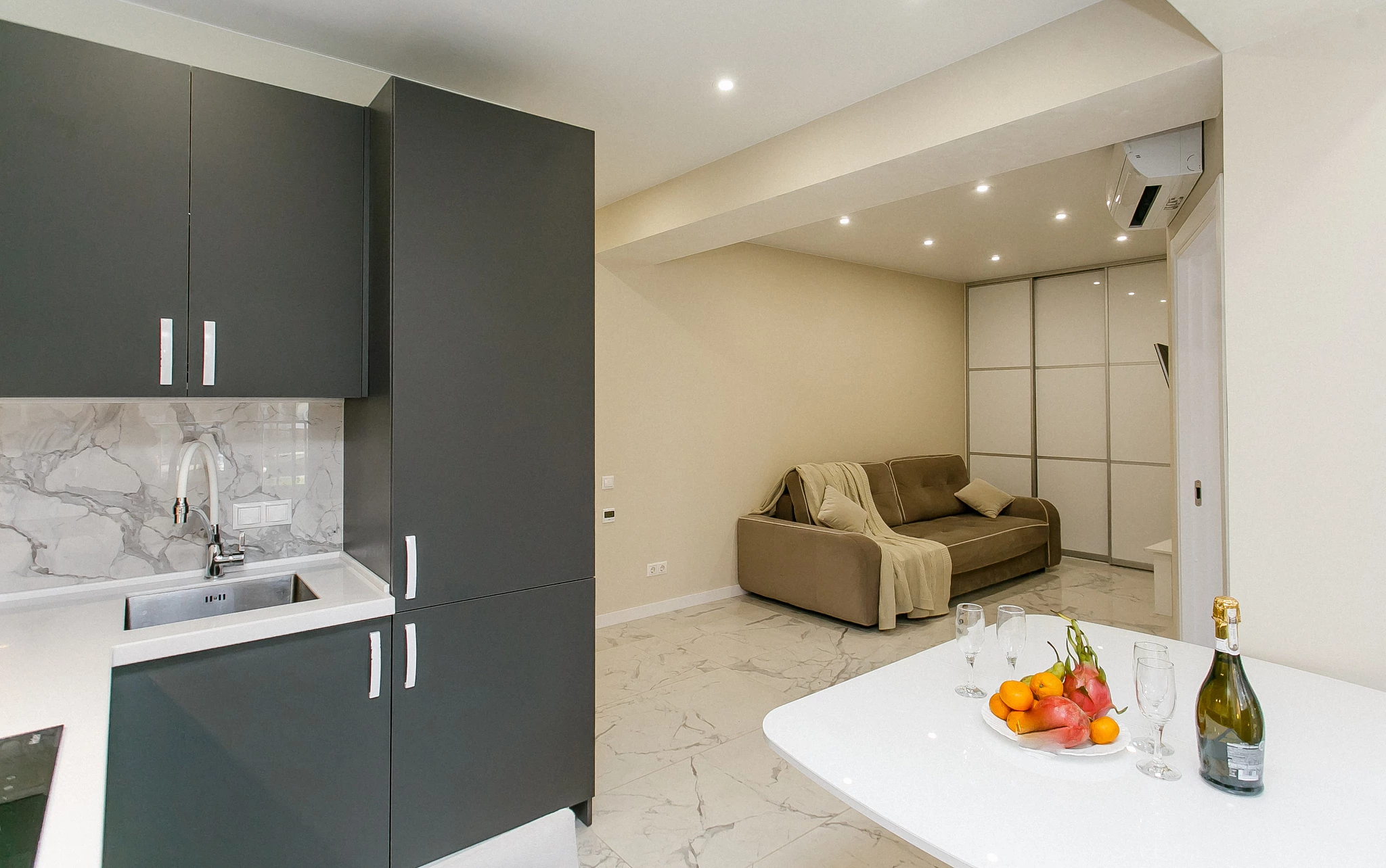 . Квартира в многоквартирном доме Студия на первой береговой. Дагомыс