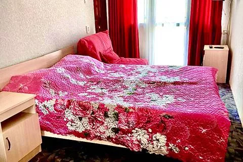 Двухместная комната с доп. местом и санузлом. Частный сектор "Светлана на Луговой". Адлер