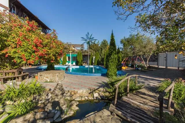 . Гостиница «Морская звезда». Архипо-Осиповка