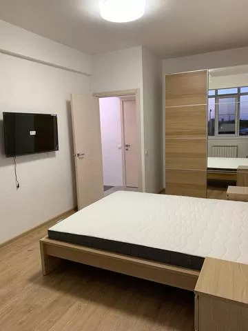 Апартаменты. Таунхаус «Романтиков». Головинка