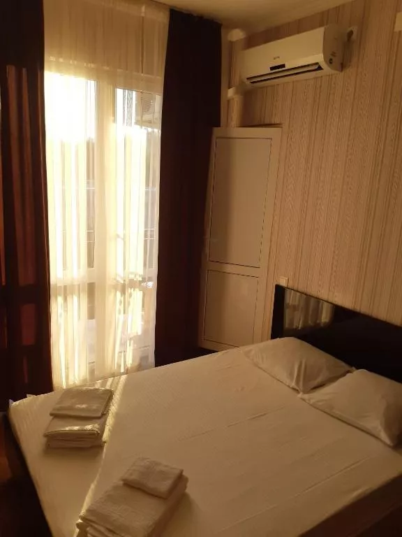 . Гостевой дом "GreenWood" . Адлер