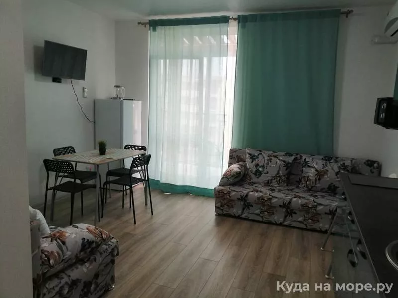 . Уютная студия "Мария" с бассейнами во дворе . Сукко